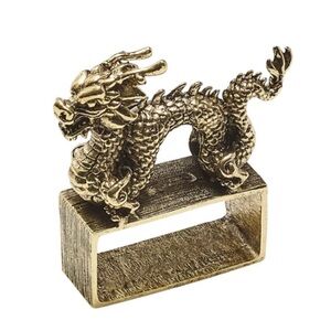 NWT KIM SEYBERT DRAGON NAPKIN RINGS SET OF 2